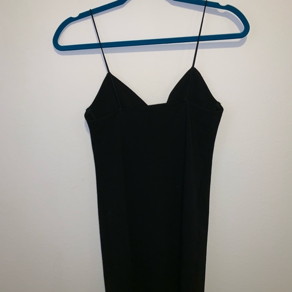 Little black dress - Picture 3 of 4